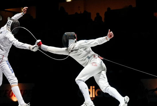 strategi-serangan-cepat-pada-olahraga-fencing-modern