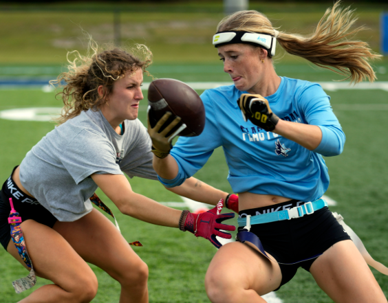 strategi-serangan-flag-football-di-laga-ketat
