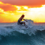 teknik-surfing-pemula-untuk-kuasai-ombak-pertama