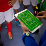 strategi-baru-dalam-dunia-sepak-bola-modern-masa-kini